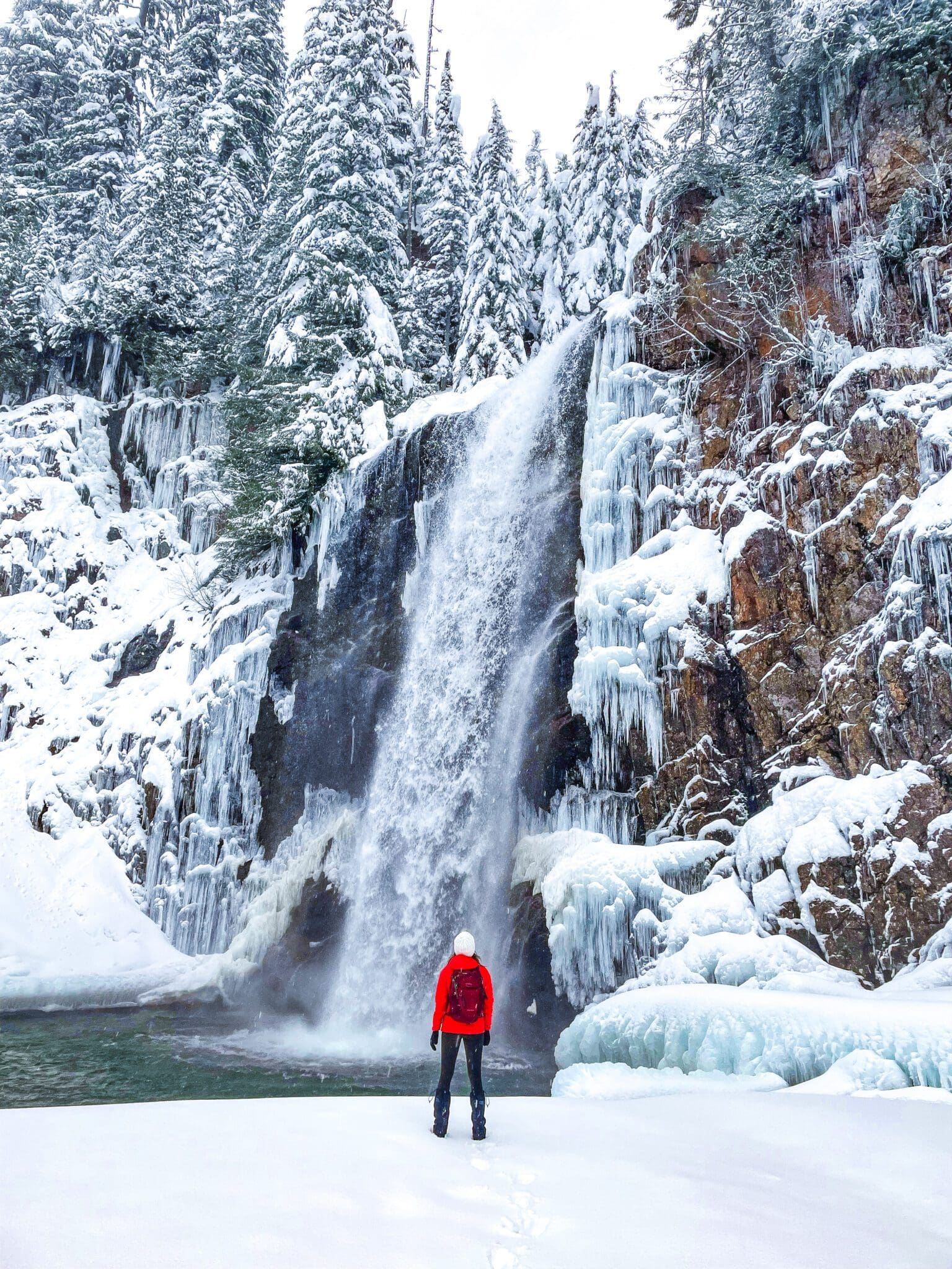 Franklin Falls frozen winter trail